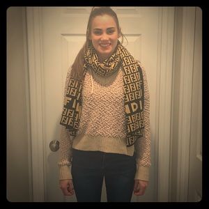 Cool looking stylish scarf!